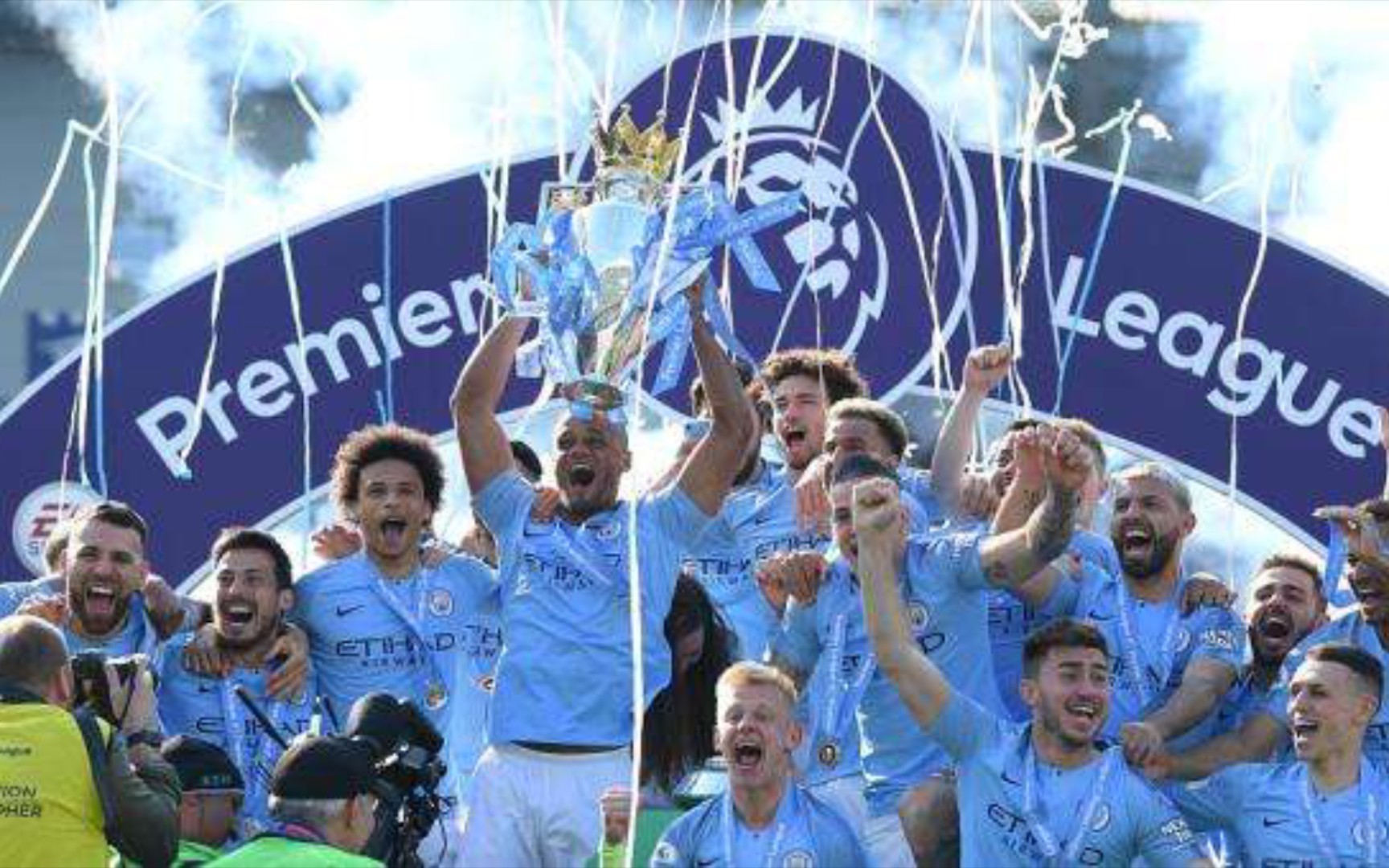 奥斯梅恩扳 奥斯梅恩扳