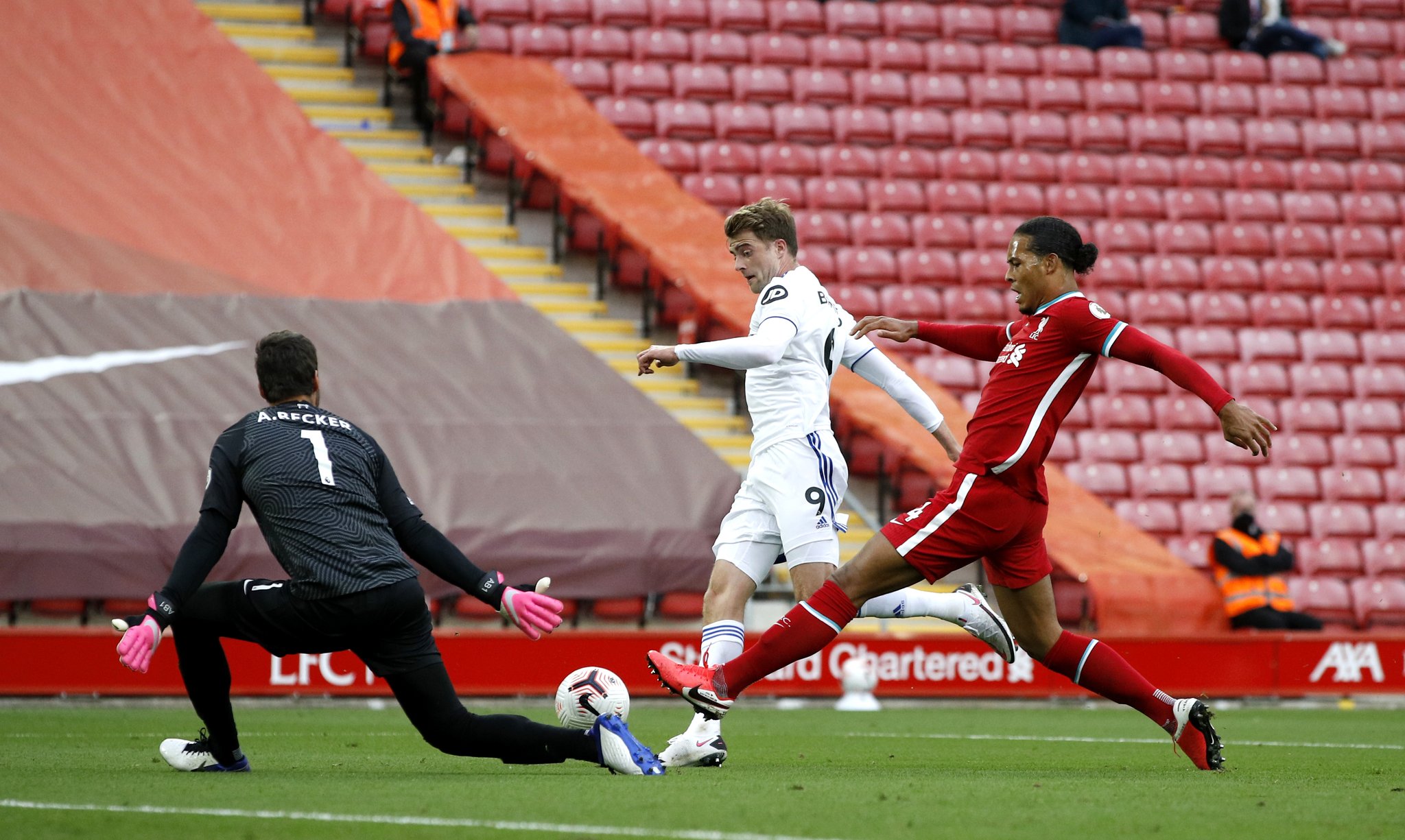 脱紧逼的防 脱紧逼的防